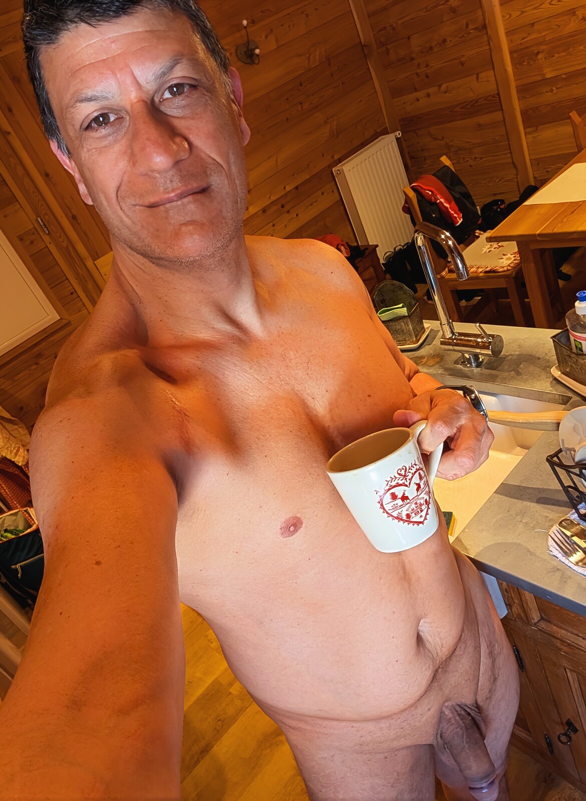 Bonne journée à vous tous et toutes \ud83d\ude4f