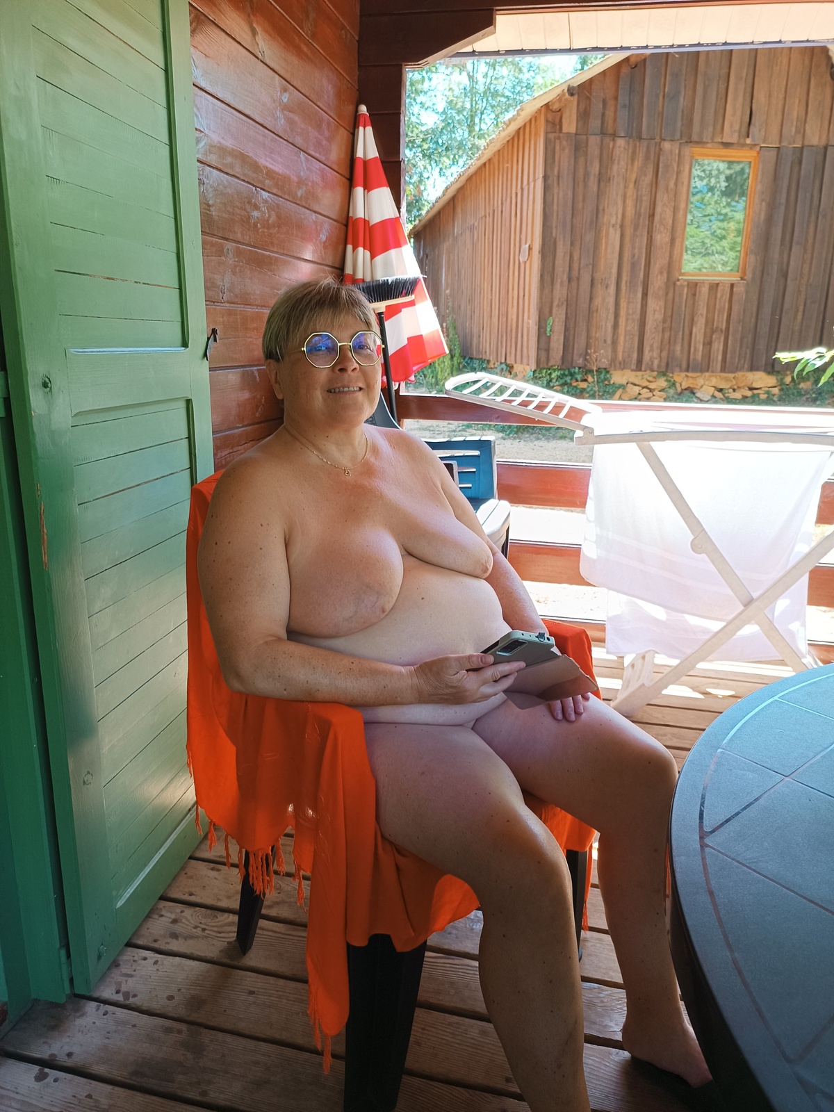 On est bien sûr la terrasse du châlet 