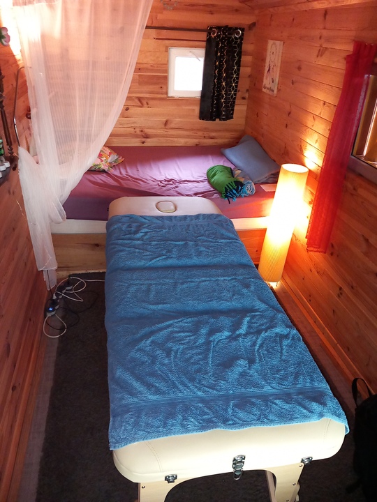 Massage et sauna au milieu des bois 